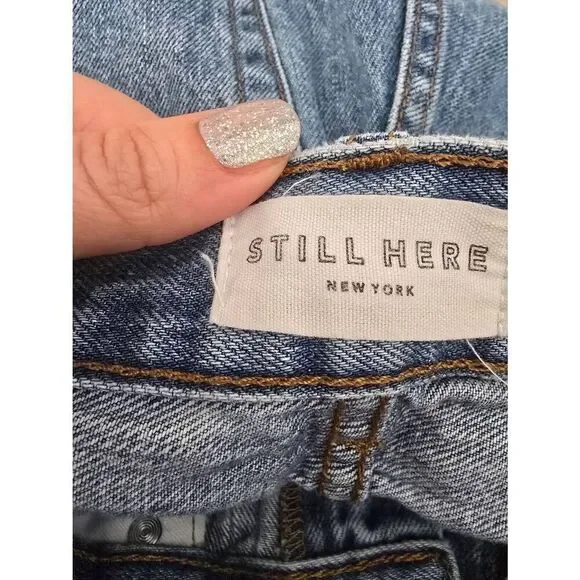 Women's Still Here Jeans Relaxed Leg Straight Size 23 - Picture 7 of 9